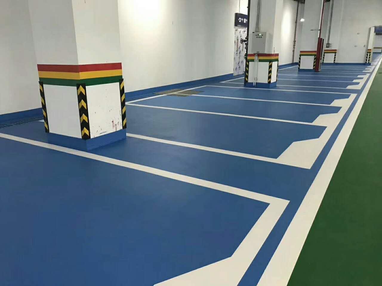 高顏值且實(shí)用車庫環(huán)氧地坪是怎么誕生的？